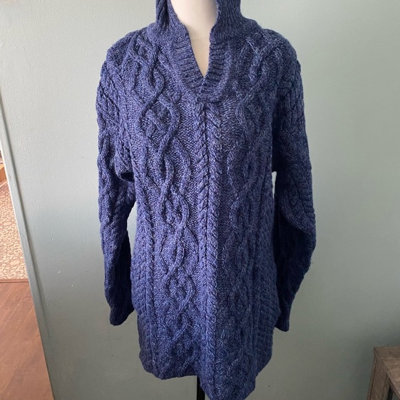 Aran Crafts Navy Wool sweater - Picture 7 of 15